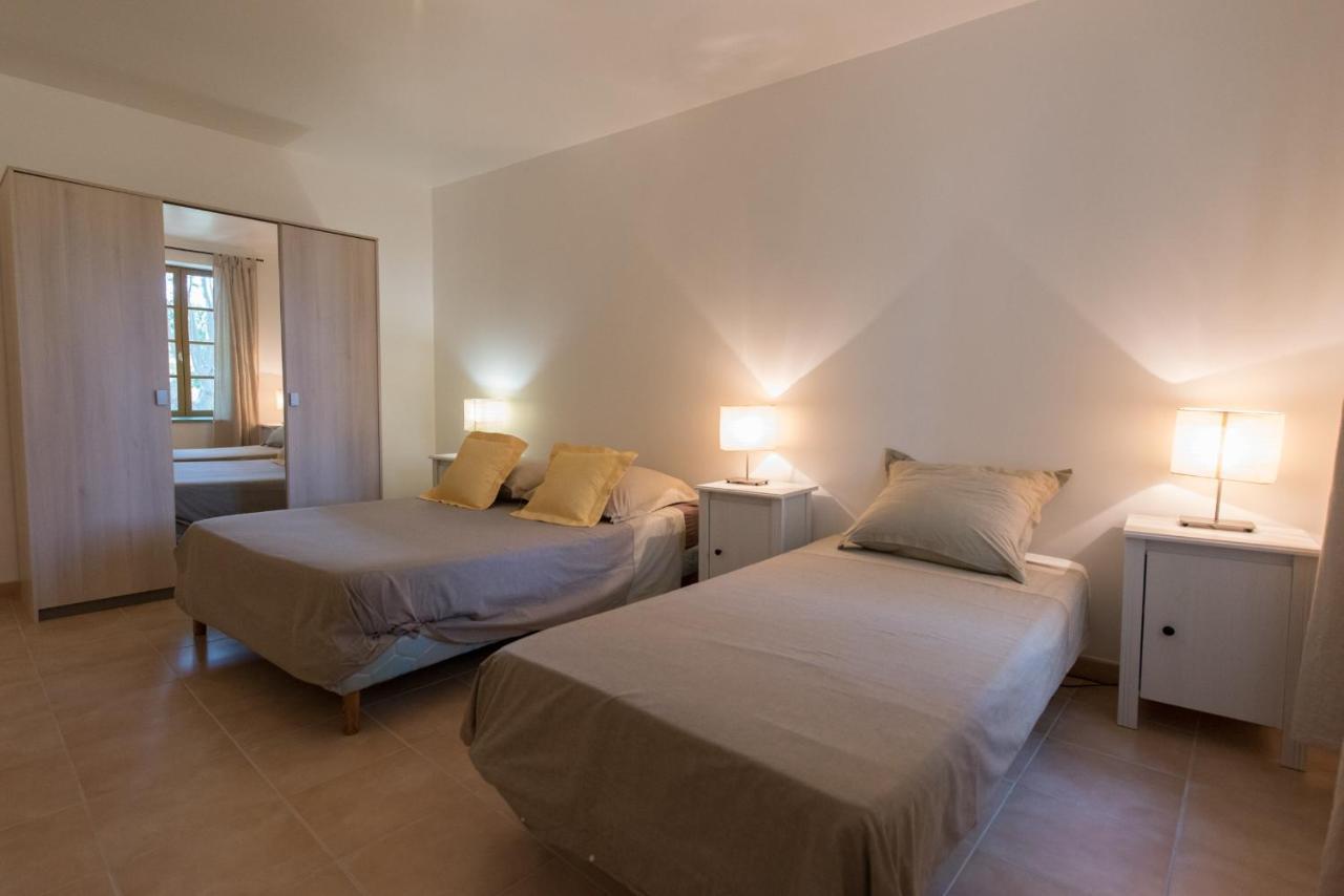 Le Relais De Pigasse Hotel Ouveillan Buitenkant foto