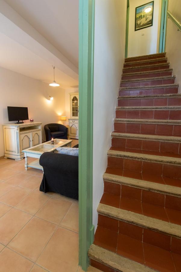Le Relais De Pigasse Hotel Ouveillan Buitenkant foto